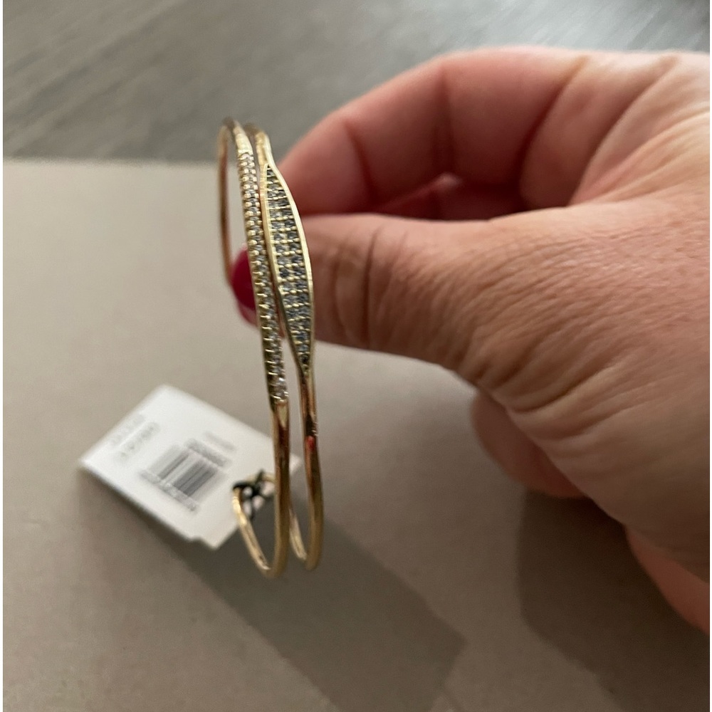 Express Golden Sparkle Bracelet 🌸Adjustable 🌸